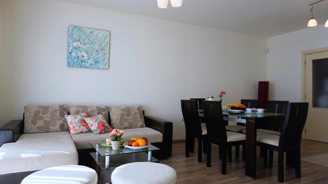 Апартаменти Свети Георги - Saint George Apartments Kavarna Bagian luar foto