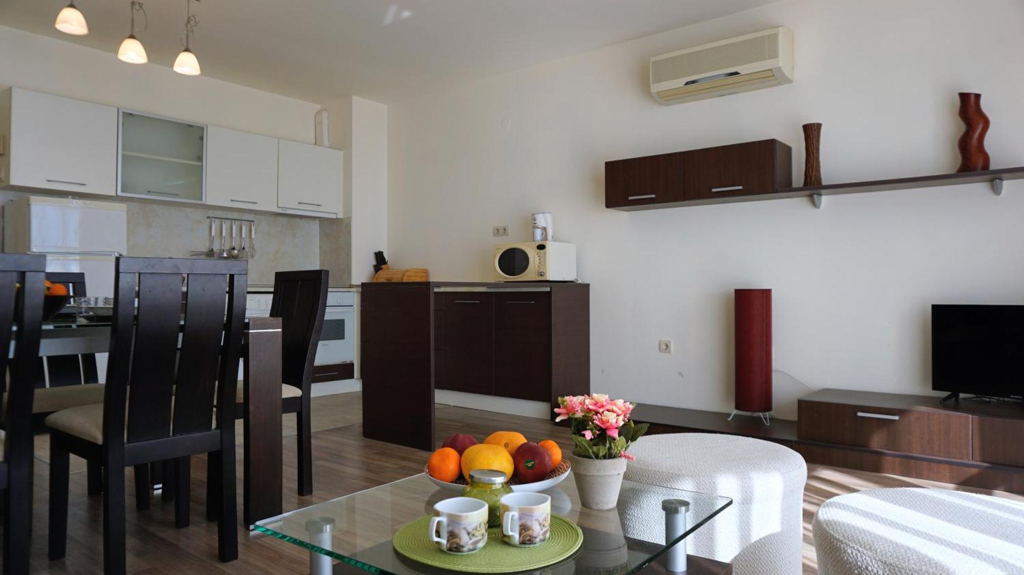 Апартаменти Свети Георги - Saint George Apartments Kavarna Ruang foto